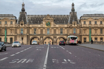 Fototapeta premium louvre museum in paris france