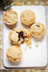 Easy mincemeat buttery pastry pies 