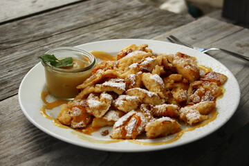 sugared pancake with raisins
