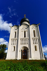 Fototapeta na wymiar Church of the Intercession on the Nerl (Russia).
