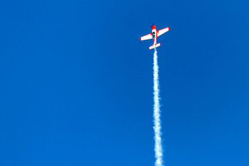 aerobatic plane