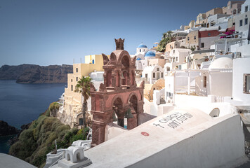 Fototapeta premium White architecture on Santorini island, Greece.
