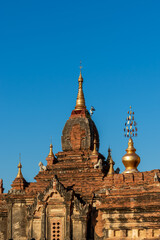 Fototapeta na wymiar Temple Dhammayanzika à Bagan, Myanmar 