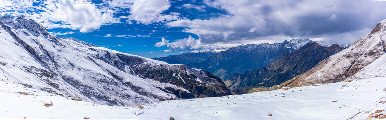 Mesmerizing view en-route to Rohtang pass of Pir Panjal himalayas mountain range on leh Manali...