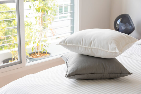 Download 183 Best Throw Pillow Mockup Images Stock Photos Vectors Adobe Stock