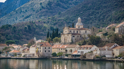 Kirche, Bucht von Kotor, Montenegro