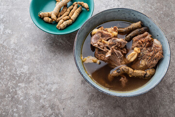 Autumn and winter nourishing health soup morinda lamb soup