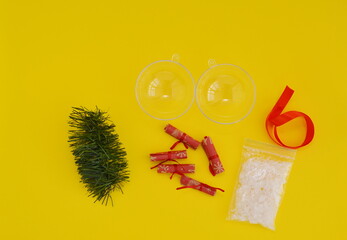 Write down wishes for the New Year. Step 3.