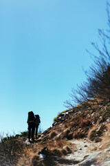 Obraz premium Autumn trekking on the alps trail