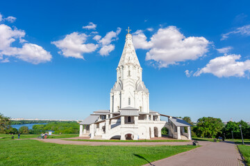 Fototapeta na wymiar Church of the Ascension in Kolomenskoye, Moscow, Russia