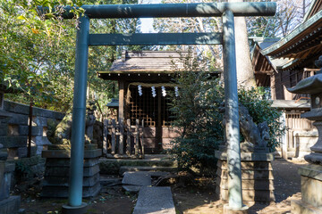 東京都杉並区和泉）和泉熊野神社にある稲荷神社