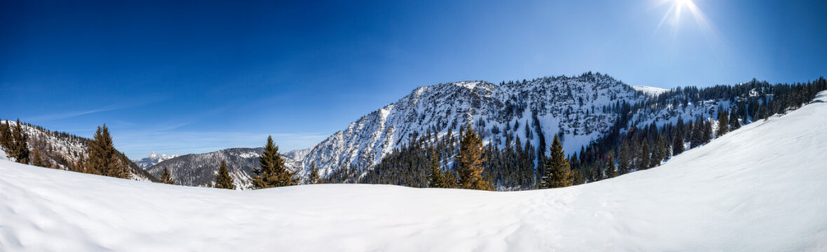 Mountain panorama from Soinsee lake in Bavaria, Germany