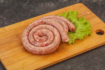 Raw sausage ring for grill