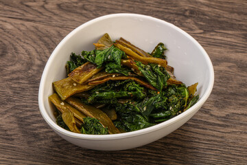 Vagan cuisine with roasted green bean
