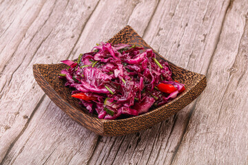 Pickled red cabbage with herbs