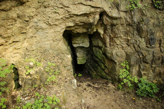 Quellh&ouml;hle an der Aachquelle in Baden-W&uuml;rttemberg
