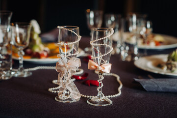 glasses of champagne