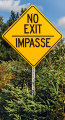 Obraz premium Canadian EXIT IMPASSE sign.