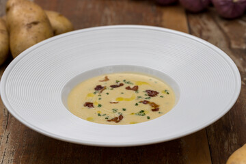 Potato cream soup with bacon