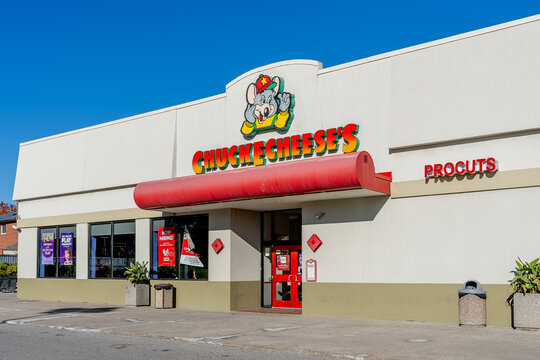 Toronto, Canada- October 29, 2018: Chuck E. Cheese&rsquo;s sign in Toronto, Canada. Chuck E. Cheese&rsquo;s is a chain of American family entertainment centers and restaurants.