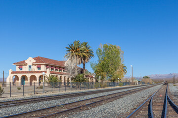 Fototapeta na wymiar CALIFORNIA, USA - DECEMBER 21, 2017: Kelso Depot, Restaurant and Employees Hotel, also the Mojave National Preserve Visitors Center in Mojave National Preserve, California. 