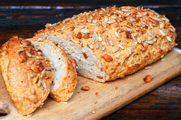 Cashew nut sunflower seed bread