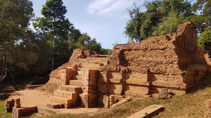 Fototapeta premium Cambodia. Ak Yum temple. The Hindu temple was built at the end of the 9th century. Angkor period, located near the West Lake. Siem Reap province.