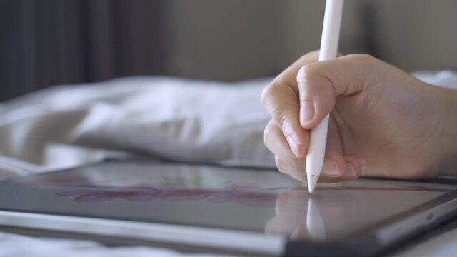 Art designer drawing digital painting or flower pattern design.