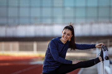 Fototapeta premium Training outside, fitness girl.