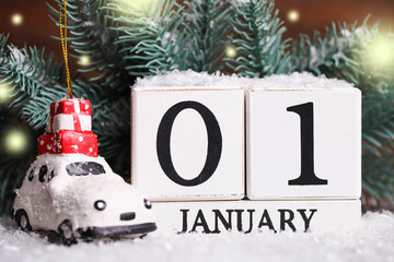 Perpetual calendar and toy car with gifts