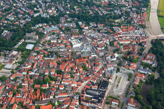Luftbild der Innenstadt von Minden in Westfalen und Nordrhein-Westfahlen