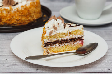 Sponge cake with butter cream