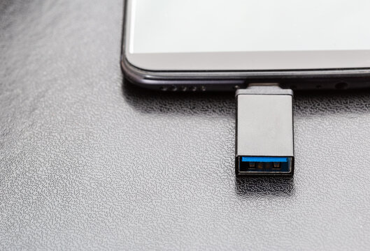 Cellphone or smartphone with USB OTG data attached