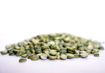 isolated dry peas 1