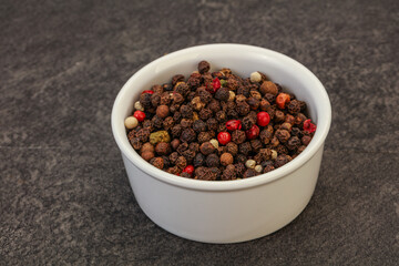 Peppercorn heap in the bowl