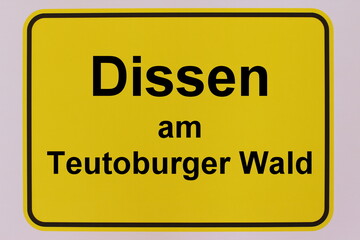 Illustration eines Stadteingangsschildes der Stadt Dissen am Teutoburger Wald