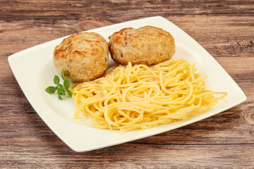 Spaghetti with homemade chicken cutlet