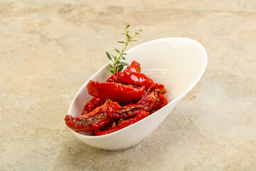 Sun-dried tomato in olive oil