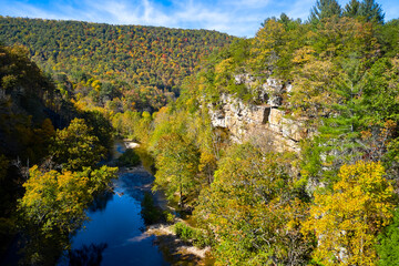 Aerial view ofÔøΩSmoke Hole Canyon andÔøΩPotomac RiverÔøΩin autumn