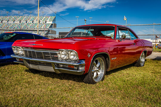 1965 Chevrolet Impala SS Hardtop Coupe