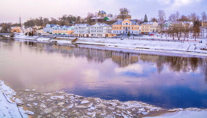 Fototapeta premium The ancient Russian city of Torzhok on the banks of the Tvertsa River