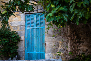 Fototapeta na wymiar Old houses in the streets of the ancient village Lacoste in Provence, France