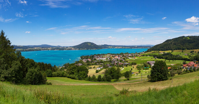 Austria, Upper Austria,&Ocirc;&oslash;&Omega;Weyregg&Ocirc;&oslash;&Omega;am Attersee, Panorama of rural town on shore of&Ocirc;&oslash;&Omega;Lake Atter in summer