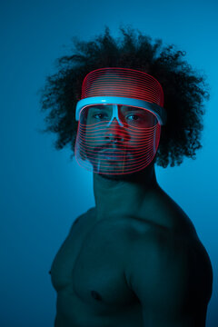 Led Mask Stimulates Collagen And Elastin, Elgoibar,spain