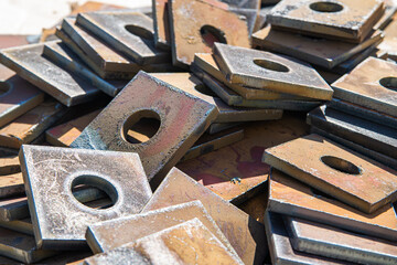 Square steel billets with round hole after plasma cutting