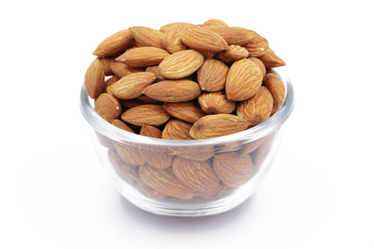 almonds in bowl