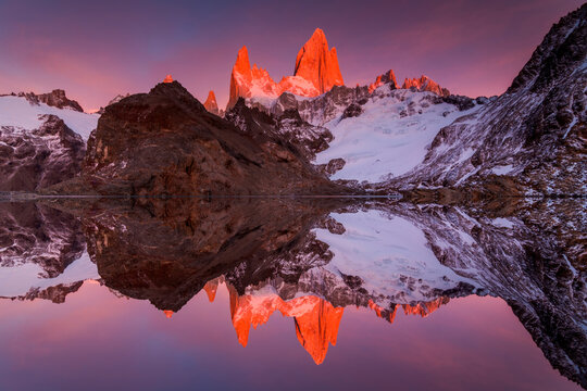 Dawn over the Lago De Los Tres. Fitz Roy, Patagonia, Argentina