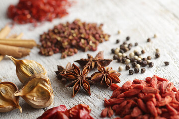 中華料理の香辛料とスパイスと中華素材
