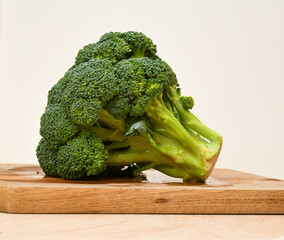 Broccoli on the cutting plate