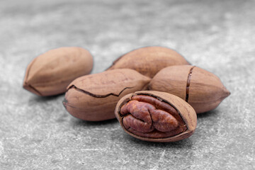 Whole pecan nuts